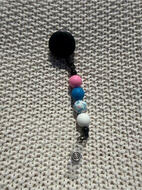 Beaded Badge Reel with Pink, Blue and White Beads